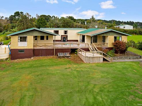 98 Reid Road, Glenbrook