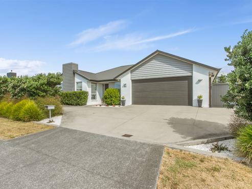 19 Kahawairahi Drive, Beachlands