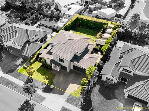 15 Pine Harbour Parade, Beachlands