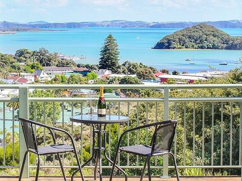 4 Binnie Street, Paihia