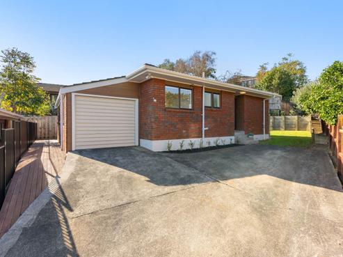 2/17 Birman Close, Half Moon Bay