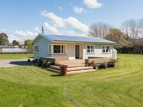 3A Higginson Street, Otane