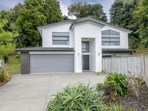 17 Kennedy Place, Waikanae Beach