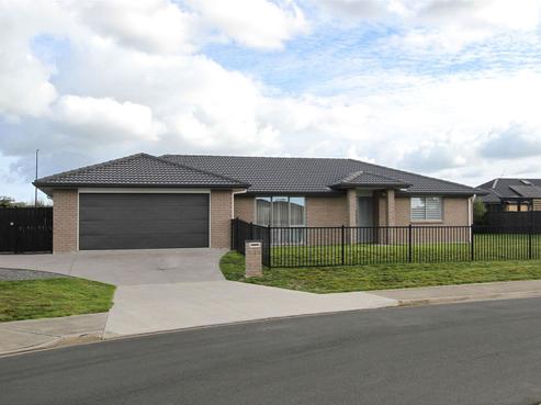 4 Wai Shing Place, Pukekohe