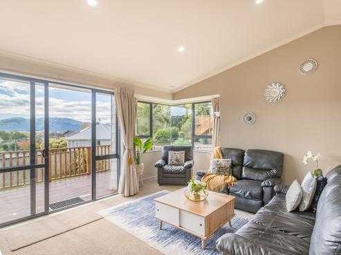 35 Cleland Crescent, Naenae