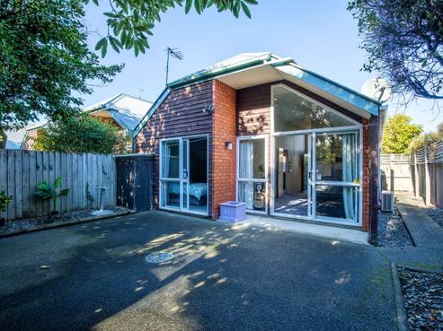 11 Rehua Lane, Saint Albans