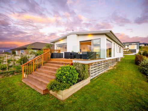 18C Katania Heights, Brightwater