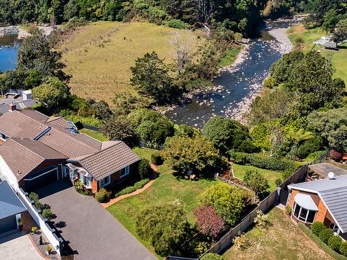 1C Waiwera Place, Merrilands