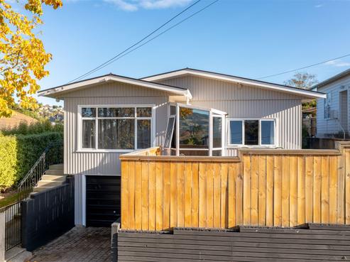 11 Kinsman Street, Kaikorai