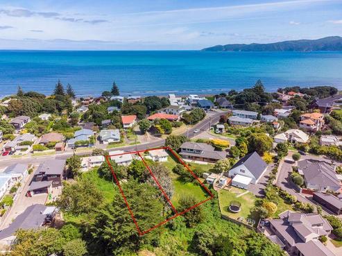 24 Wharemauku Road, Raumati Beach