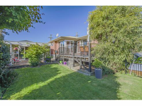 21 Russell Square, Parkside