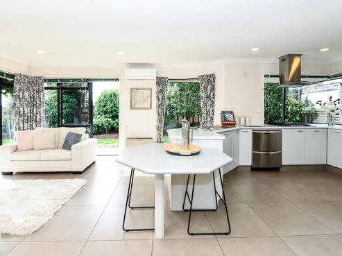 15 Prospect Place, Western Heights