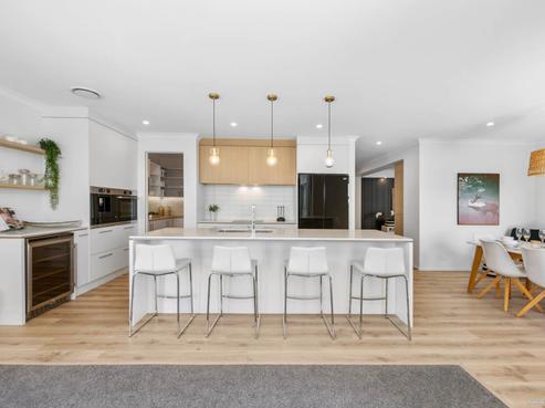 5 Flaxfield Lane, Beachlands