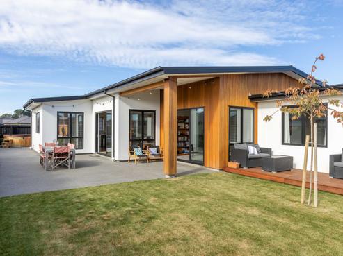 58 Petries Road, Woodend