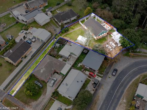5 Peacockes Road, Bader