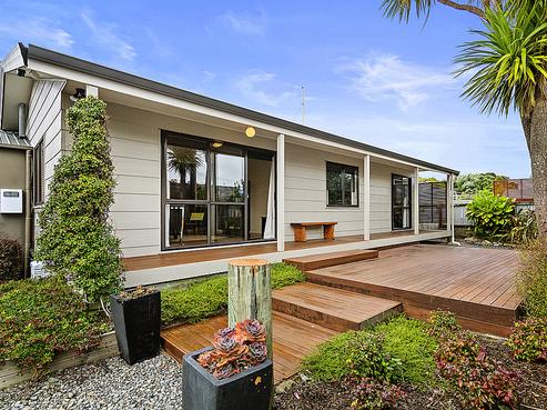2/22 Richmond Street, Petone