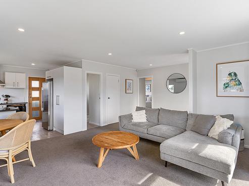 1/1 Don Street, Papakura