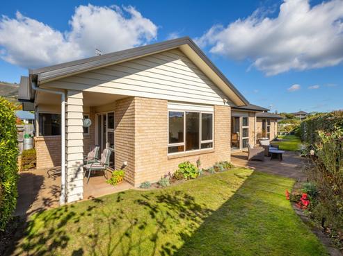 3 Heron Grove, Richmond
