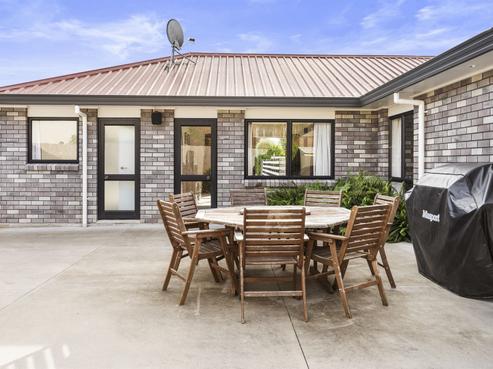 9 Hilliard Place, Leamington
