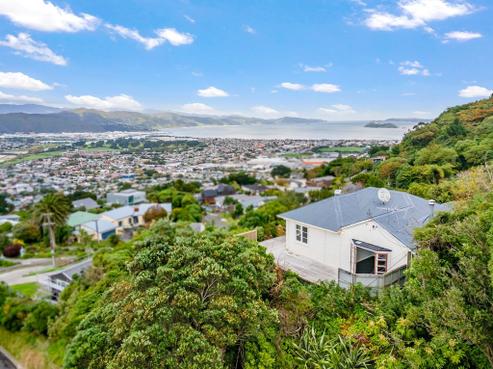 77 Miromiro Road, Normandale