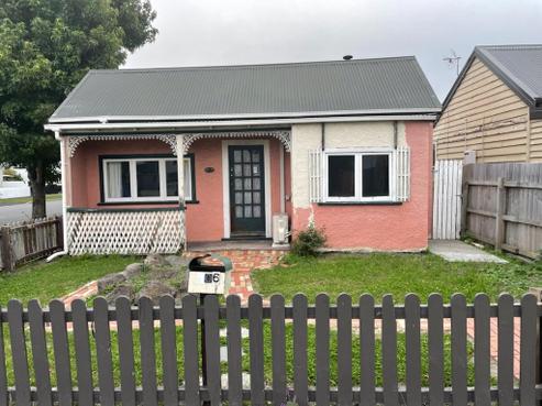 106 Huxley Street, Sydenham