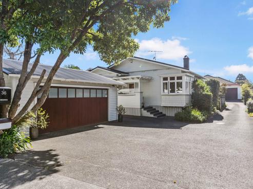 36 Main Highway, Ellerslie
