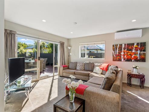 2/200B Racecourse Road, Sockburn