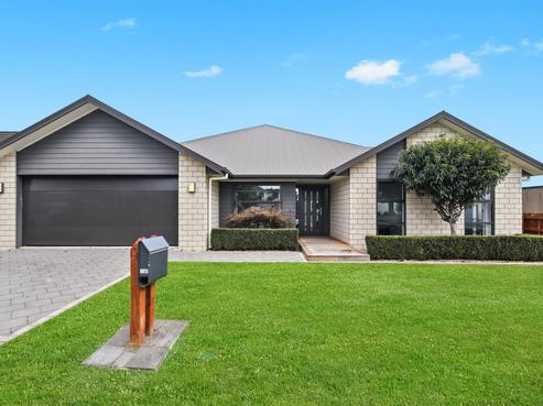 22 Longbow Terrace, Flagstaff