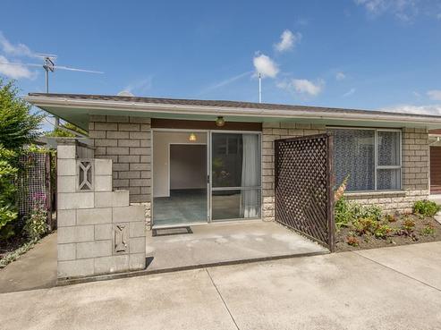 2/88 White Street, Rangiora