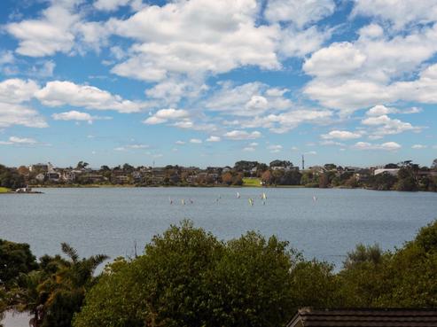 32 Lake View Road, Takapuna