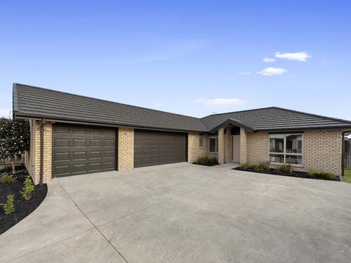 3 Waltham Place, Rototuna North