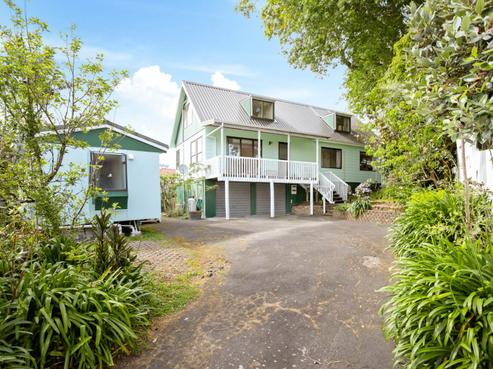 71 Gallony Avenue, Massey