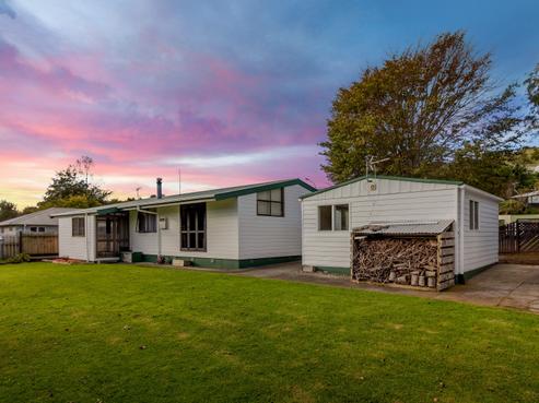 12 Heaphy Street, Westown