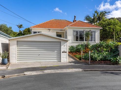 7 Ajax Street, Narrow Neck