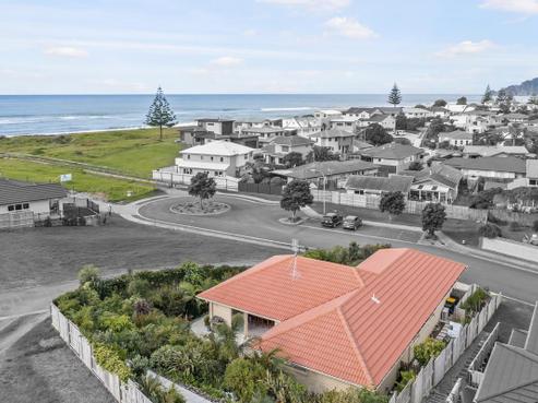 45 Omega Place, Coastlands