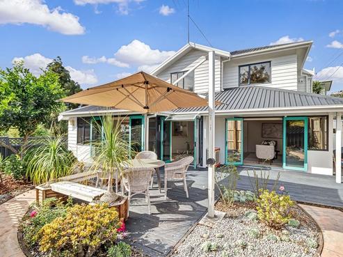 11A Clematis Avenue, Murrays Bay