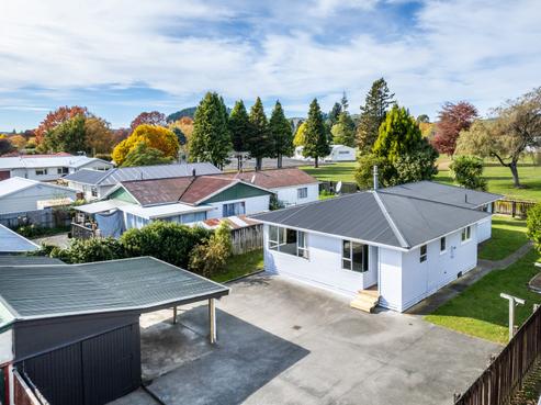 5 Mihipeka Grove, Turangi
