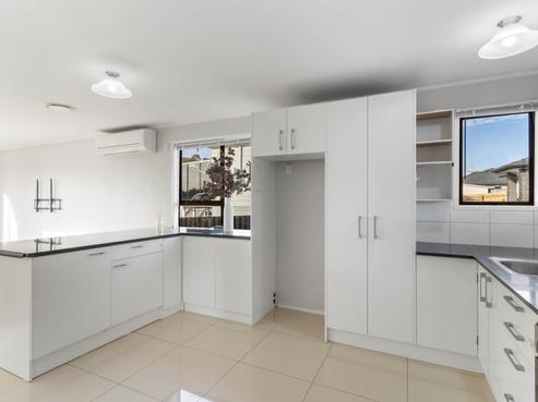 32 Sidey Avenue, Clover Park