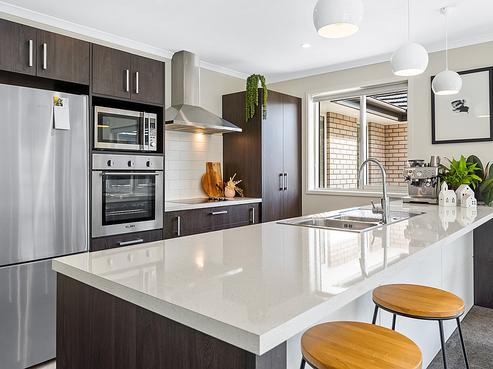 9 Captain Mitchell Drive, Opaheke