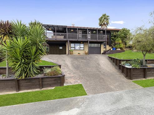 109 Amanda Avenue, Dinsdale