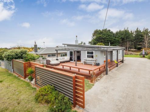 39 Punga Street, Tangimoana