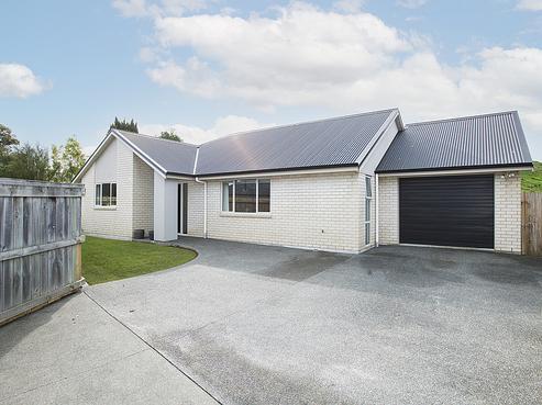 14A Silverstone Place, Lytton West