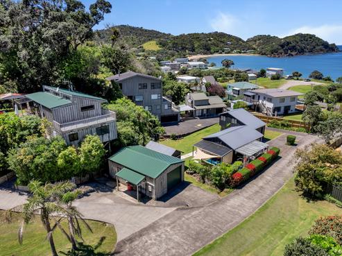 11F Whangaumu Street, Tutukaka