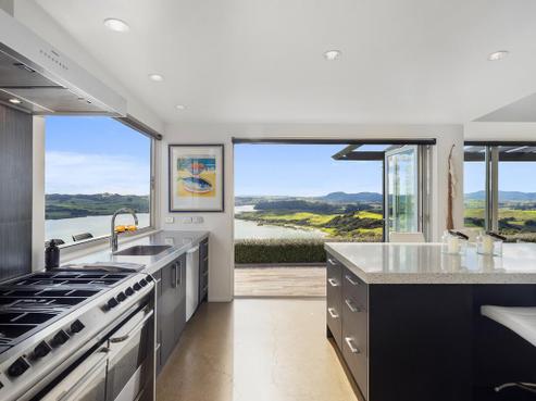 21 Pa Road, Kaiwaka