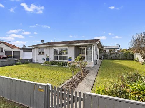 1B Odette Street, Bader