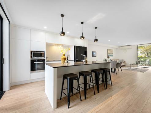1 Annie Buxton Place, Epsom
