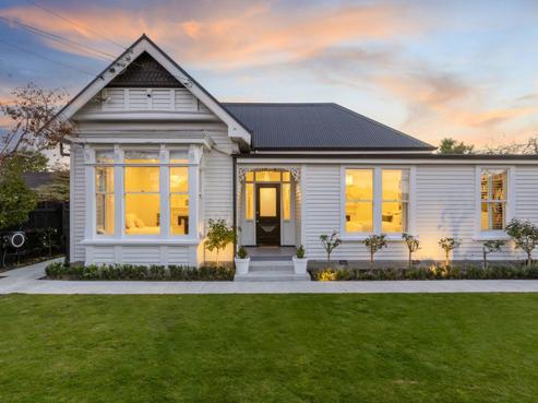 121 Bristol Street, Saint Albans