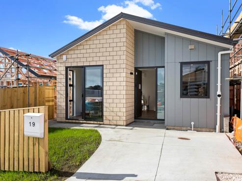 19 Morus Road, Massey