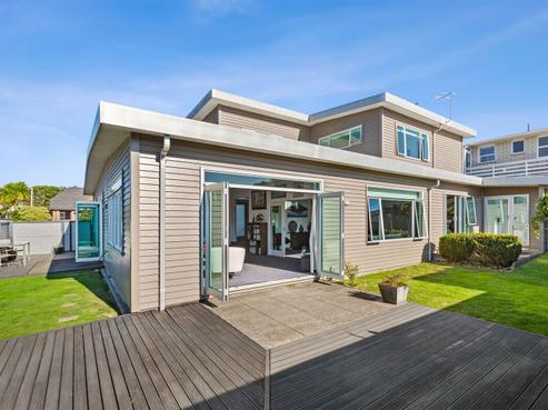 293 Courtenay Street, Strandon