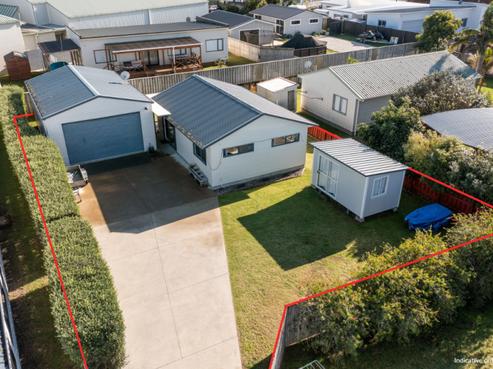 124B Tamaki Road, Whangamata